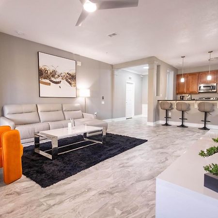 Disney Parks- International Dr - Orlando Luxury Condominium- Fully Equipped - 3Bed & 2 Bath- Exteriör bild