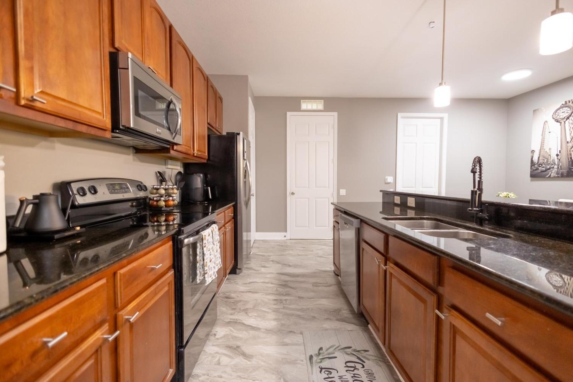 Disney Parks- International Dr - Orlando Luxury Condominium- Fully Equipped - 3Bed & 2 Bath- Exteriör bild