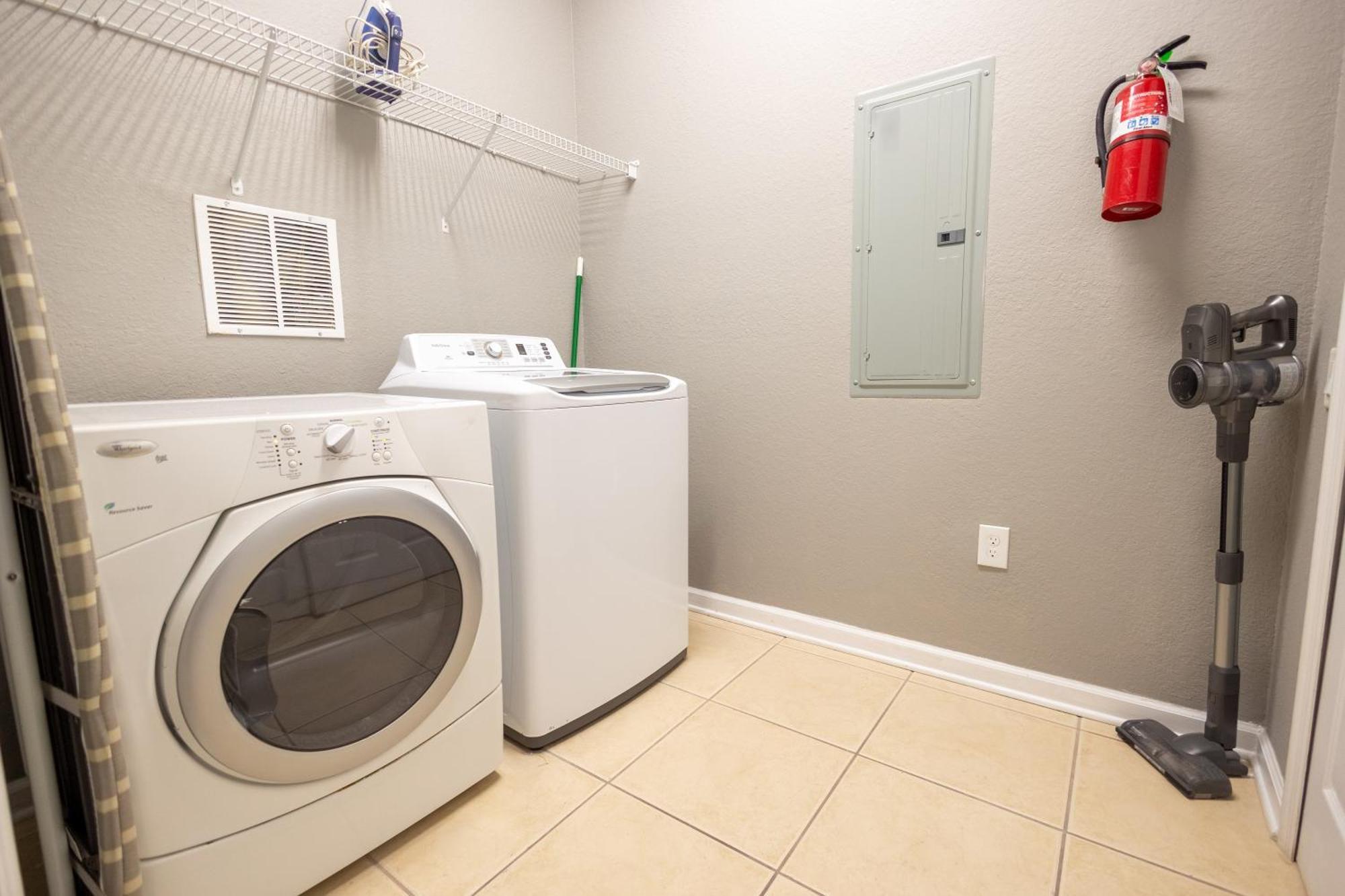 Disney Parks- International Dr - Orlando Luxury Condominium- Fully Equipped - 3Bed & 2 Bath- Exteriör bild